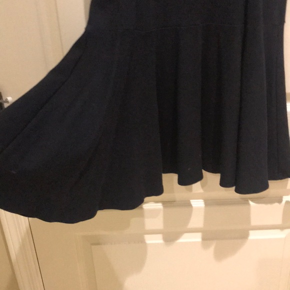 Little black dress - Picture 2 of 3